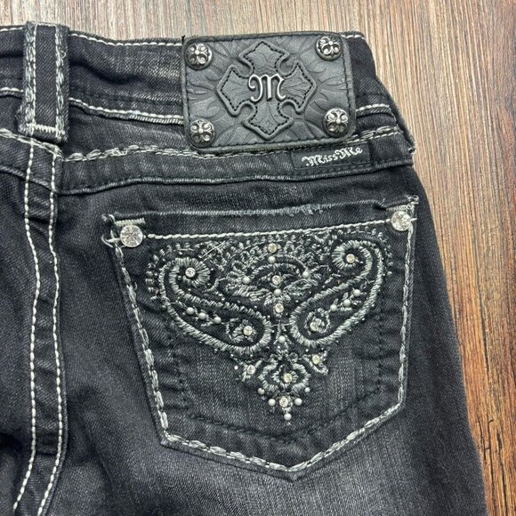 Miss Me Boot Jeans Rhinestone Flap Pockets Black Women’s Size 26 - Picture 10 of 11